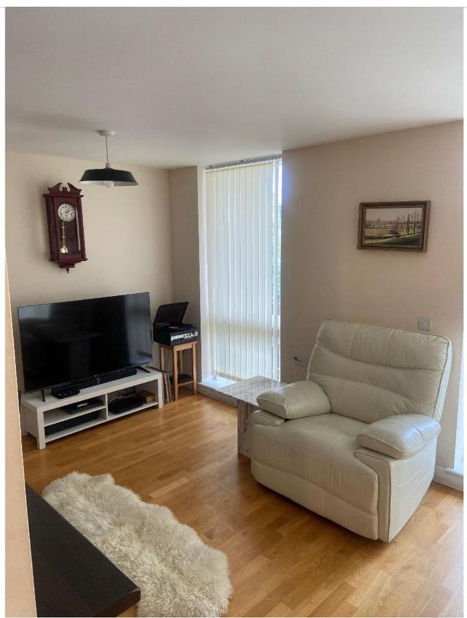 Lovely 2Br Apartment W/ City View London Exterior foto